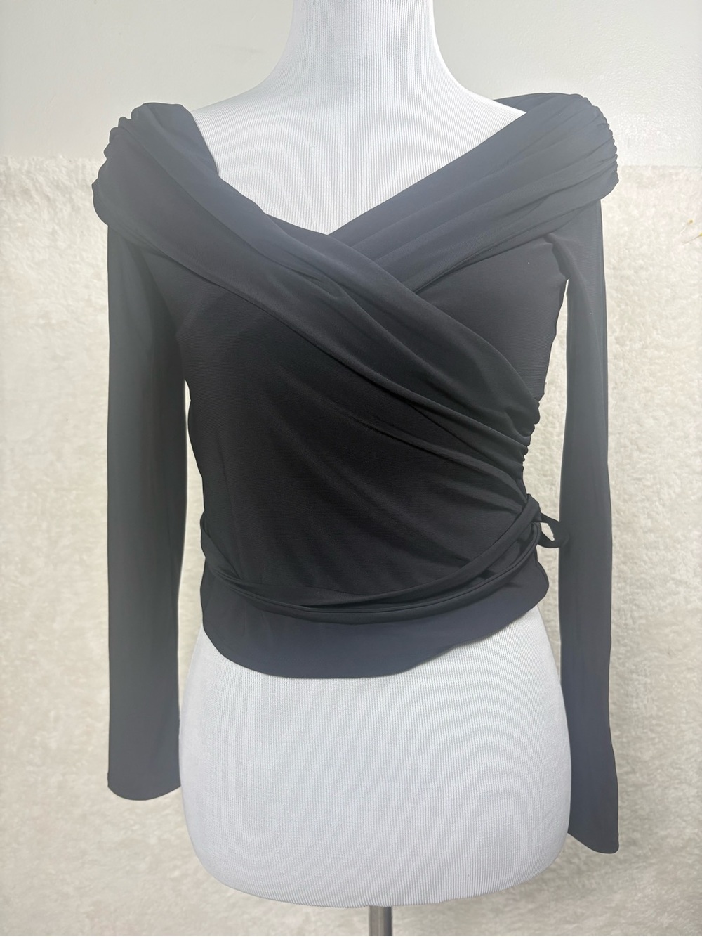 Express Black Wrap-Style Long Sleeve Top Small 0668